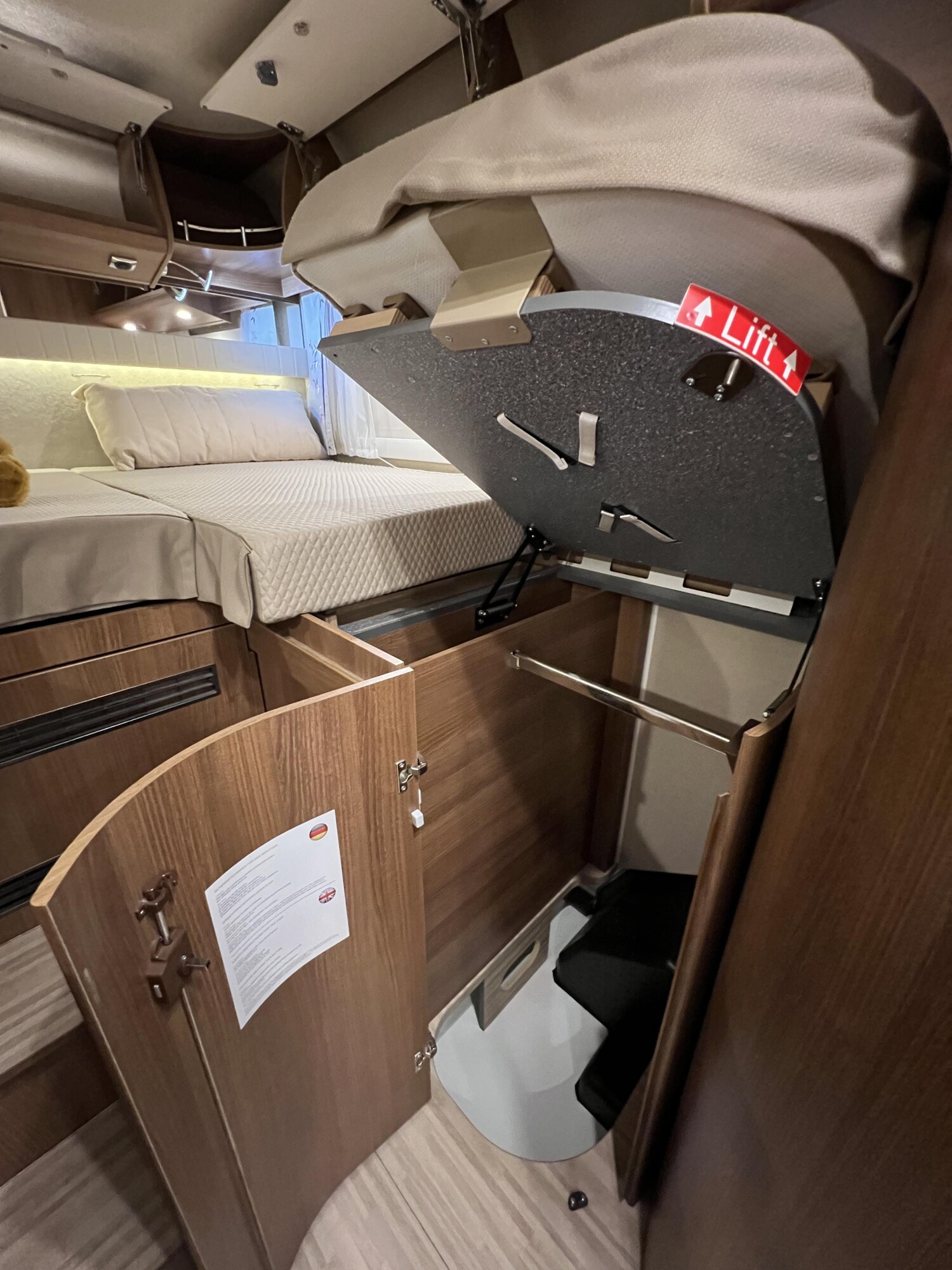 Carthago c-tourer I 143 LE – Bild 24