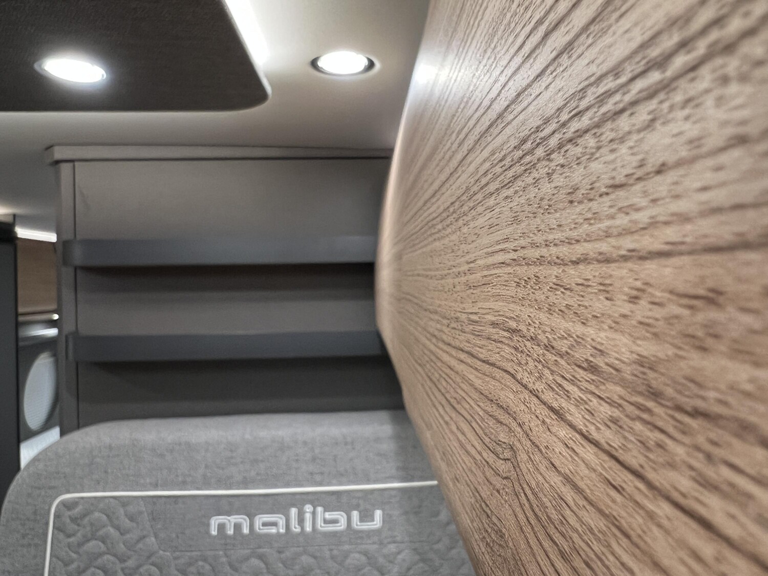 Malibu Van charming GT skyview 640 LE – Bild 16
