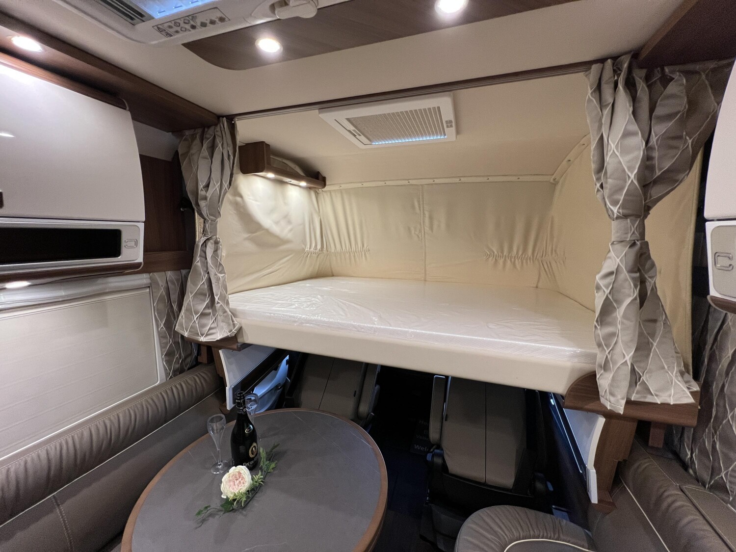 Carthago chic e-line xl I 64 QB – Bild 12