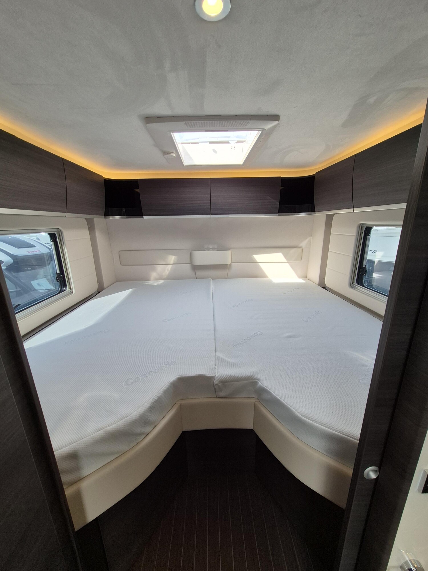 Concorde Carver 790 LI