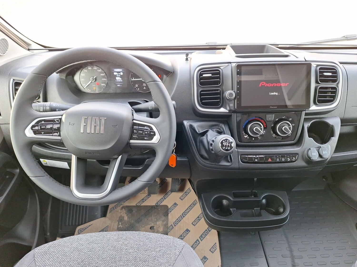 Carado T 338