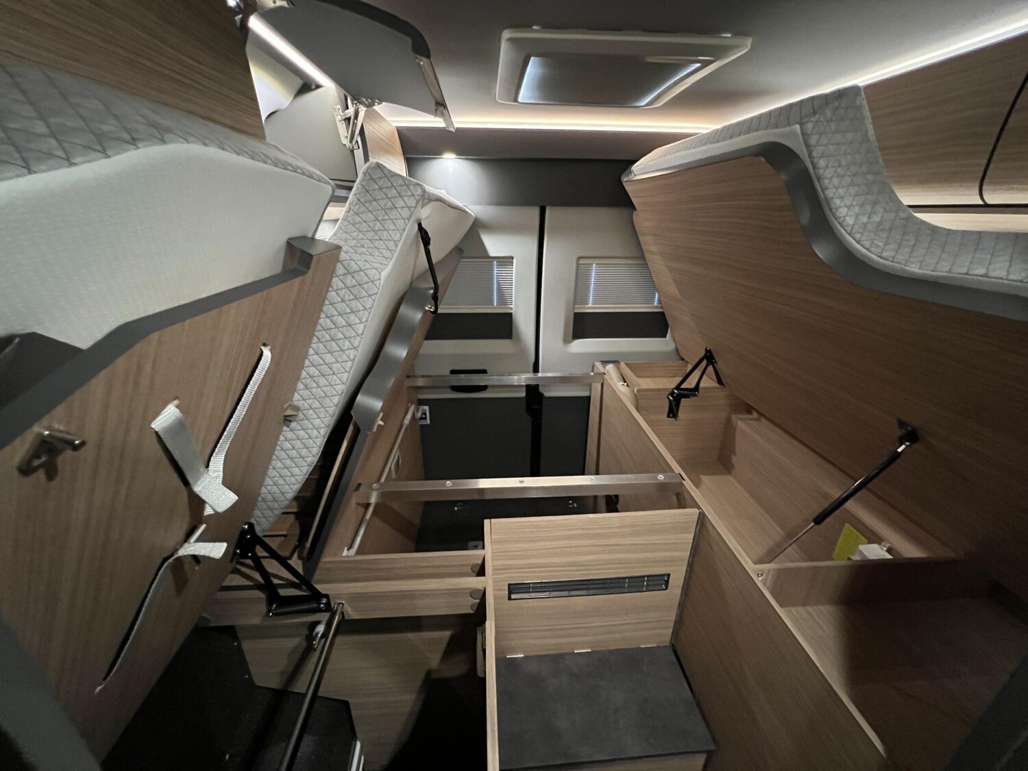 Malibu Van charming GT skyview 640 LE – Bild 24