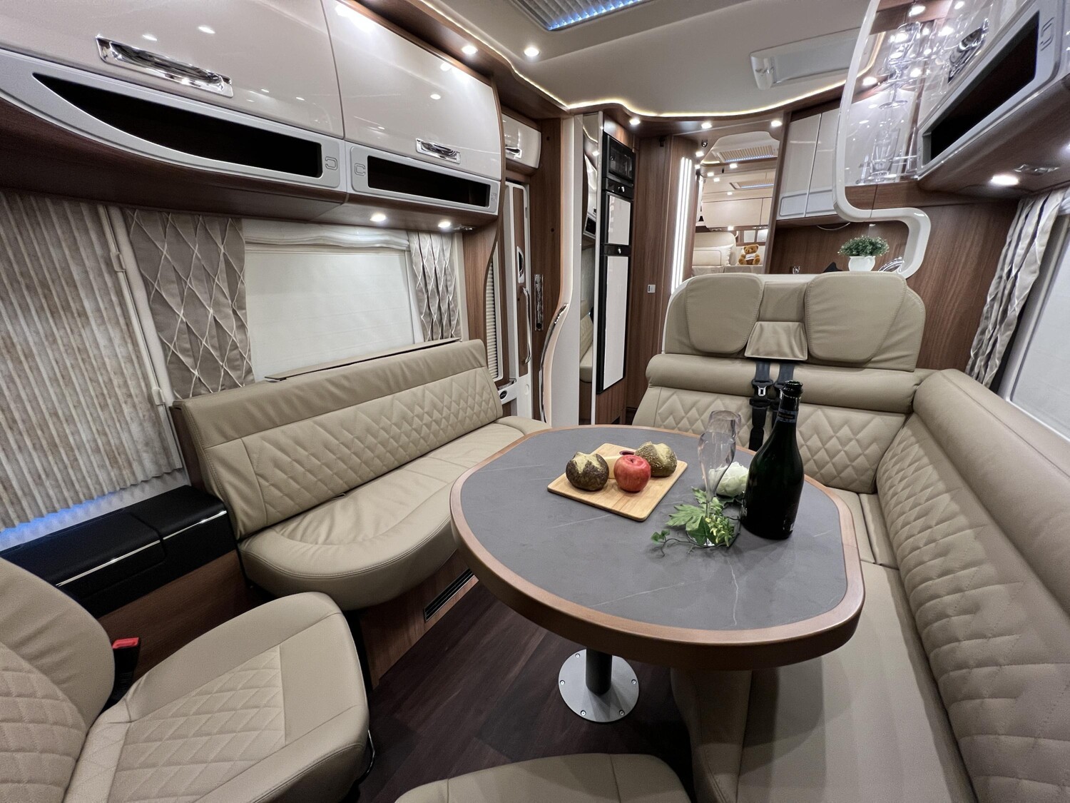 Carthago chic e-line I 61 XL LE – Bild 14