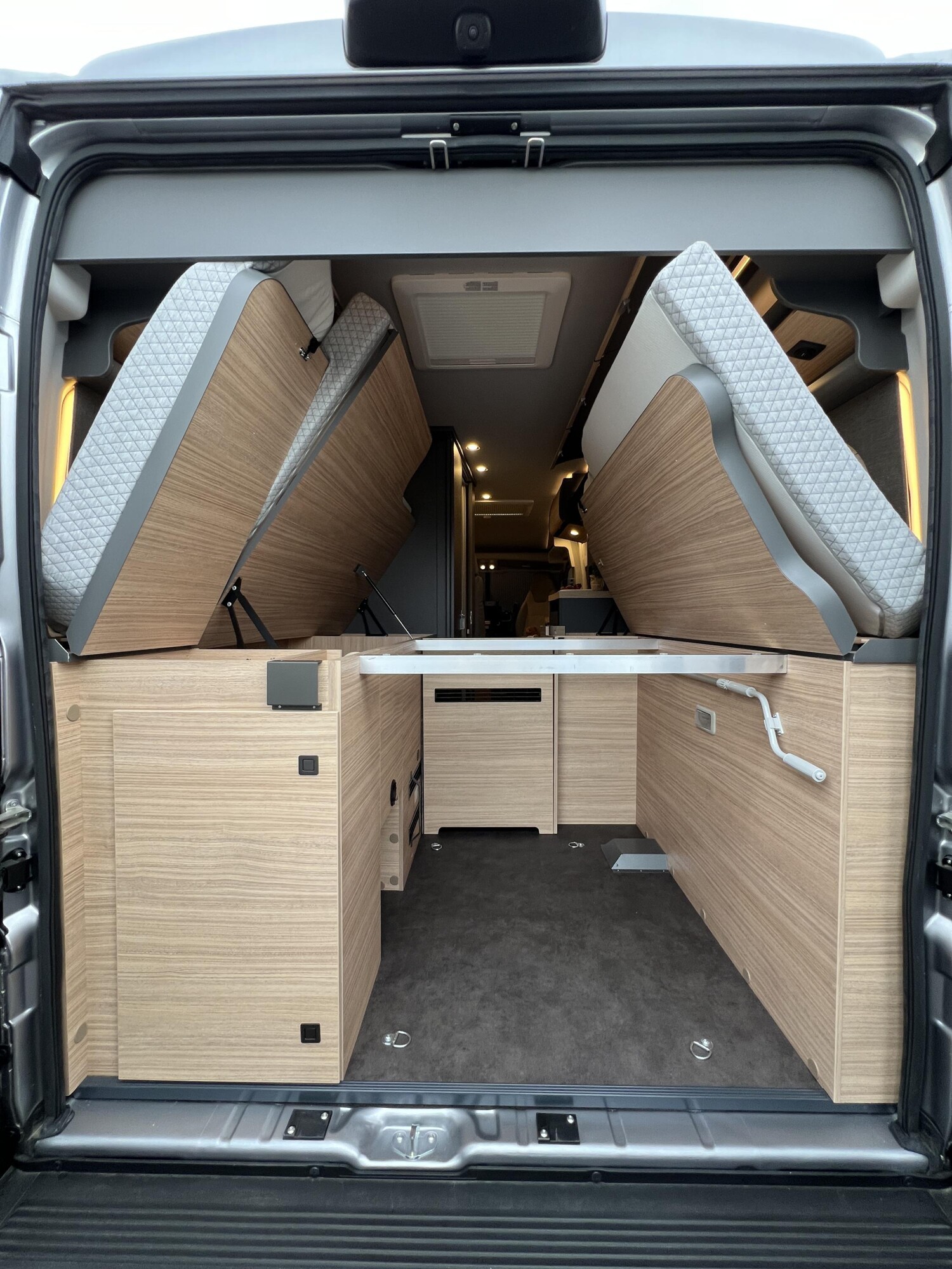 Malibu Van charming coupé 640 LE K – Bild 25