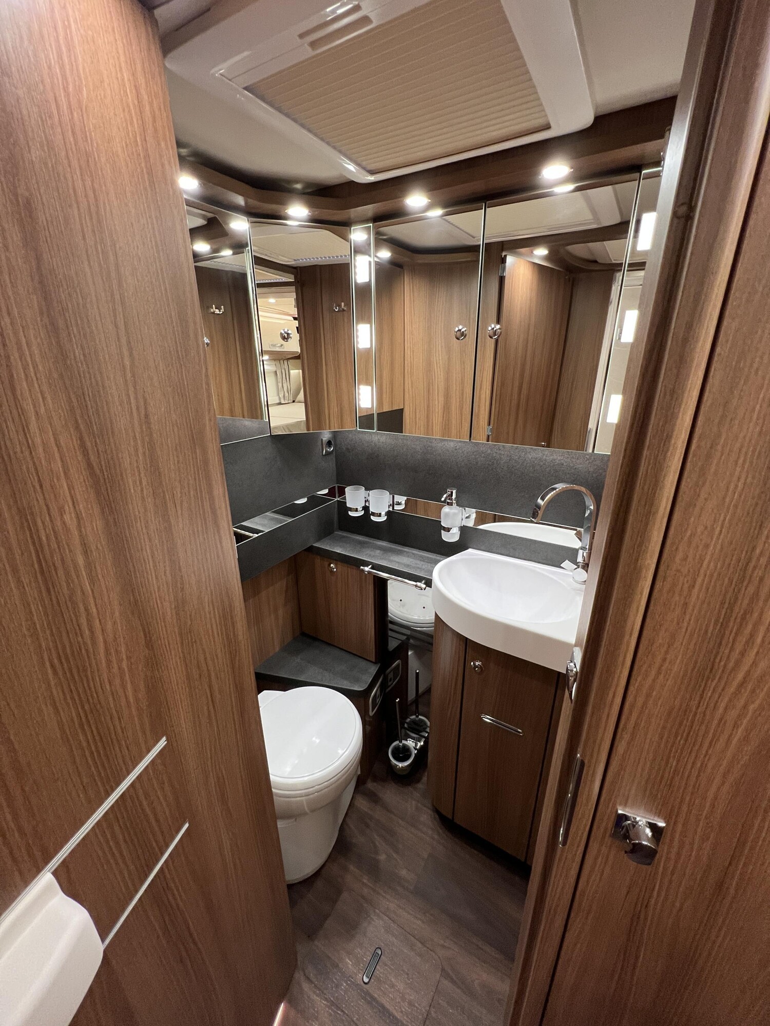 Carthago chic e-line I 50 LE – Bild 37