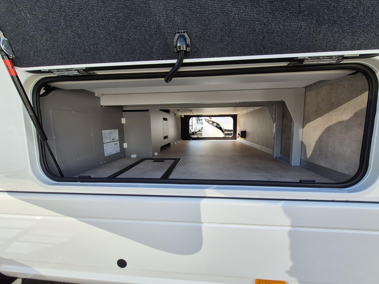 Concorde Carver 850 LI