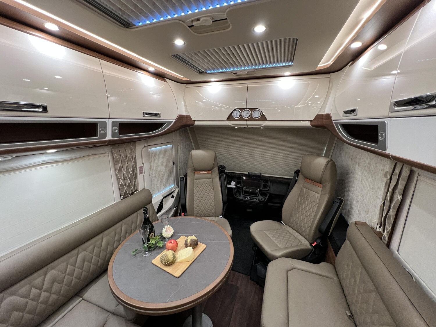 Carthago chic e-line I 50 LE – Bild 12