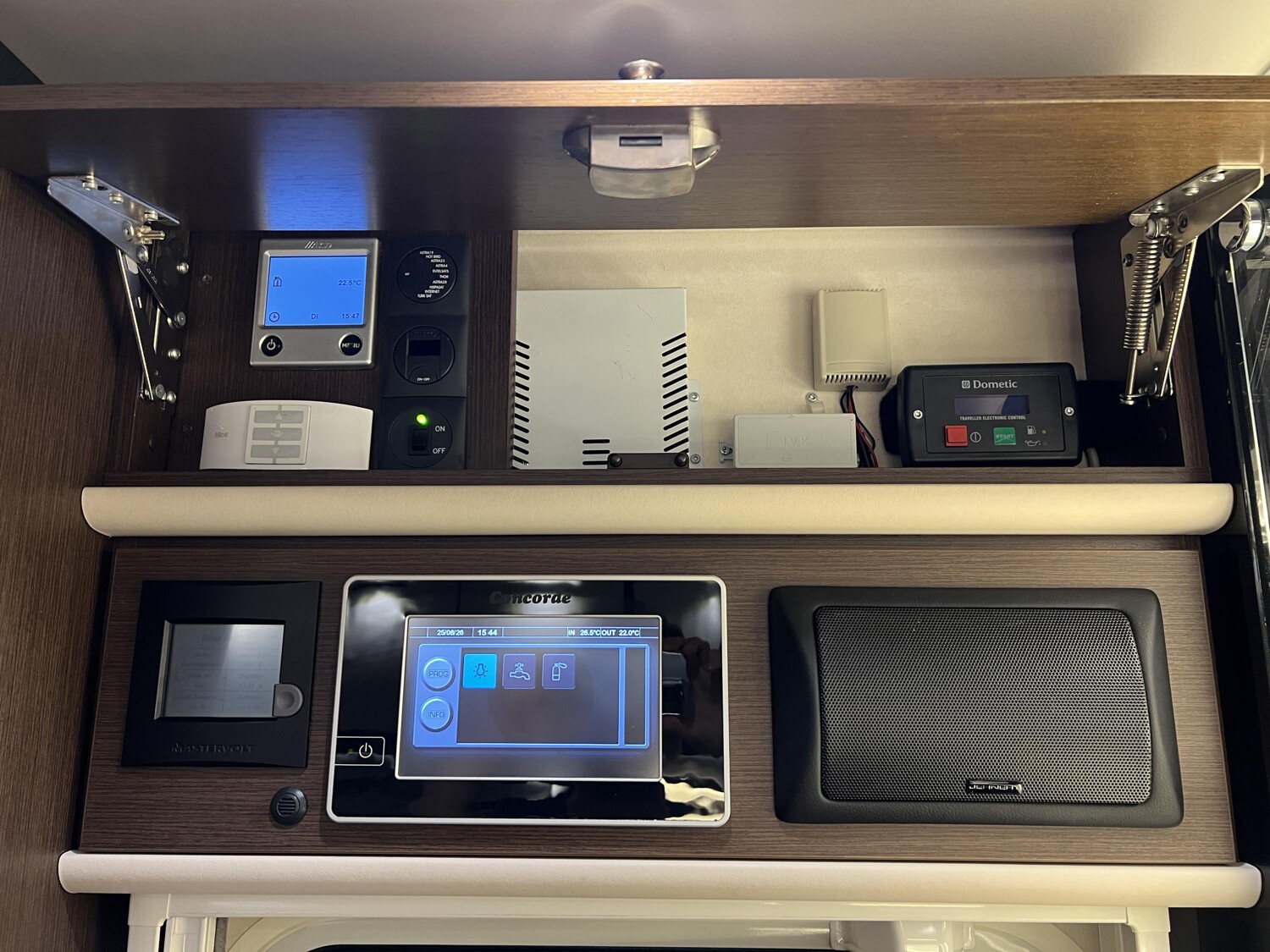 Concorde Centurion Liner Plus 840F – Bild 15