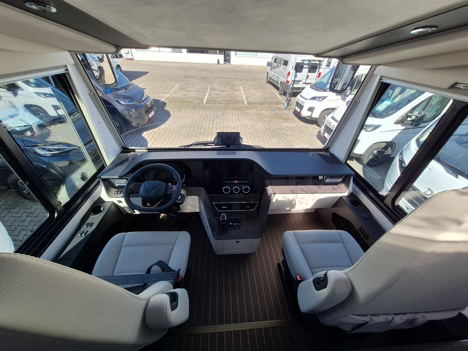 Concorde Carver 850 LI