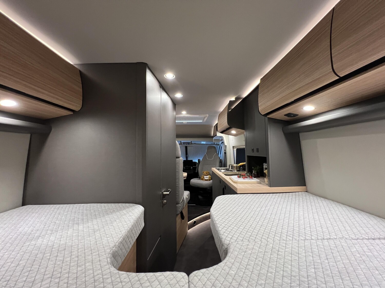 Malibu Van charming coupé 640 LE RB – Bild 31