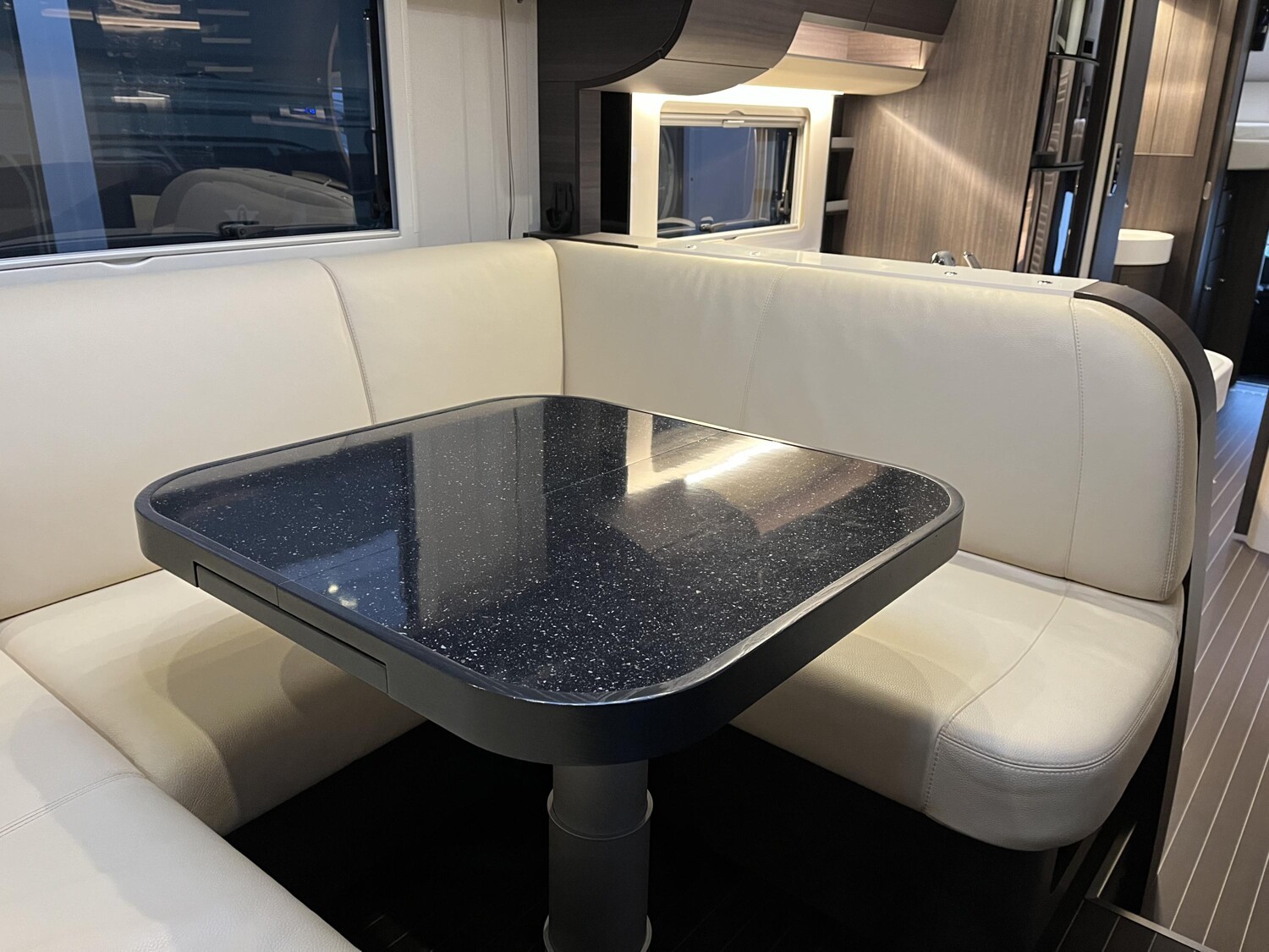 Concorde Cruiser 900 RRL