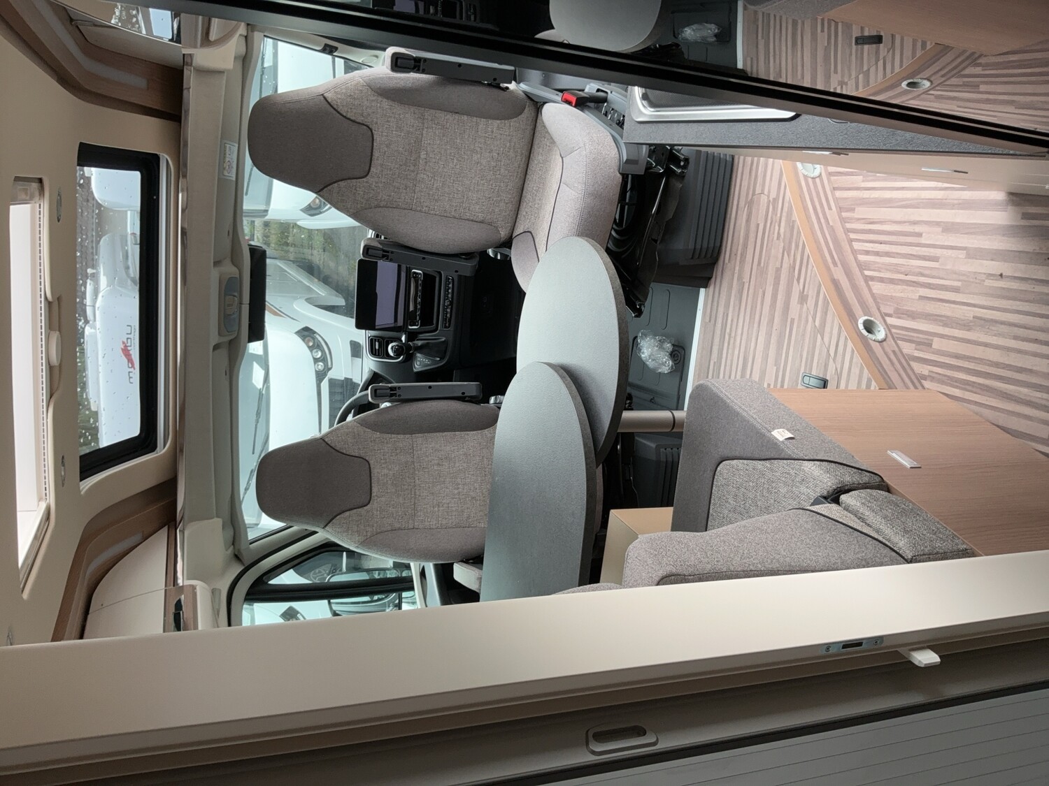 Malibu Van comfort 640 LE Autom. Top Ausstattung – Bild 4