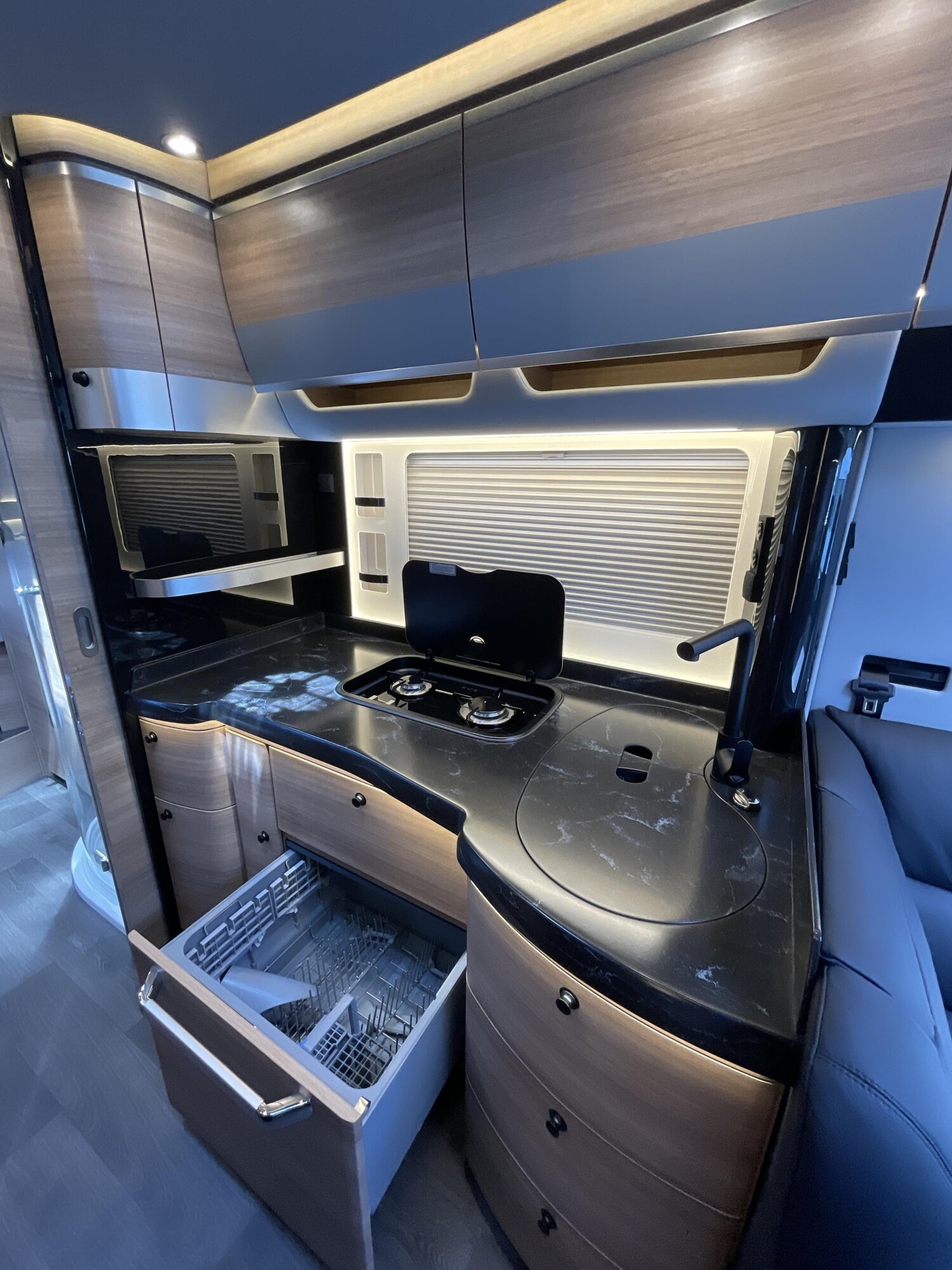 Concorde Charisma Graphite 910 LI