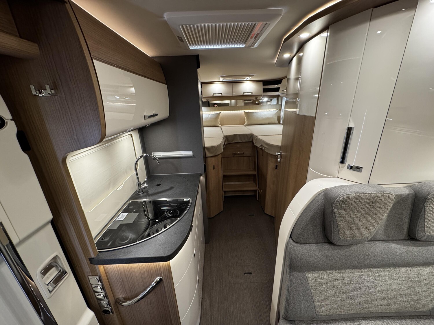 Carthago C1-tourer I 143 KB LE comfort – Bild 18