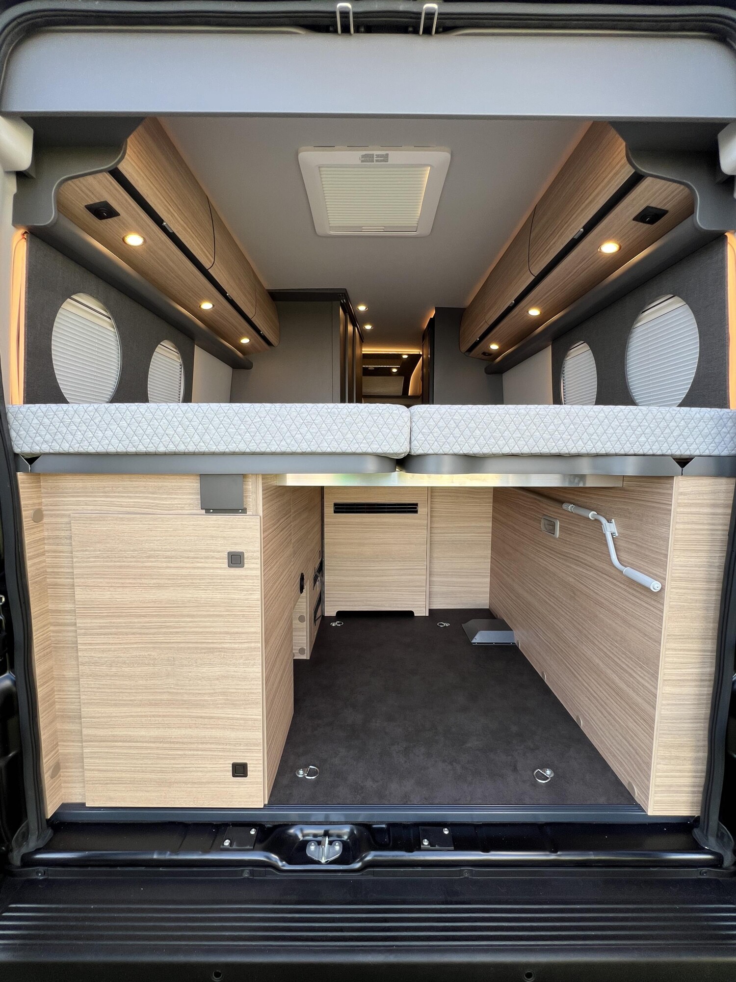 Malibu Van charming GT skyview 640 LE – Bild 26
