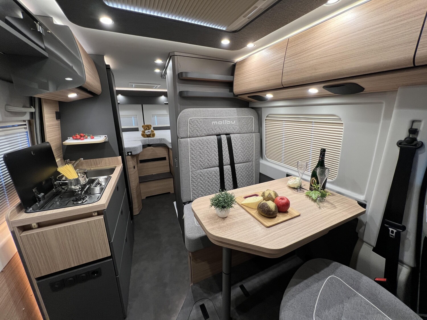 Malibu Van charming GT skyview 640 LE – Bild 15