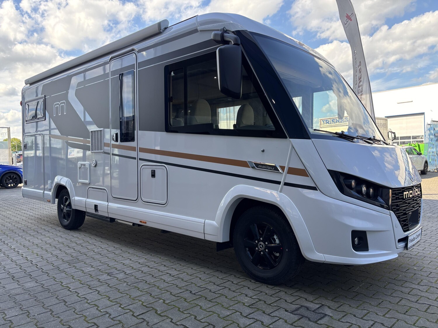 Malibu I 470 RB LE K comfort – Außenansicht