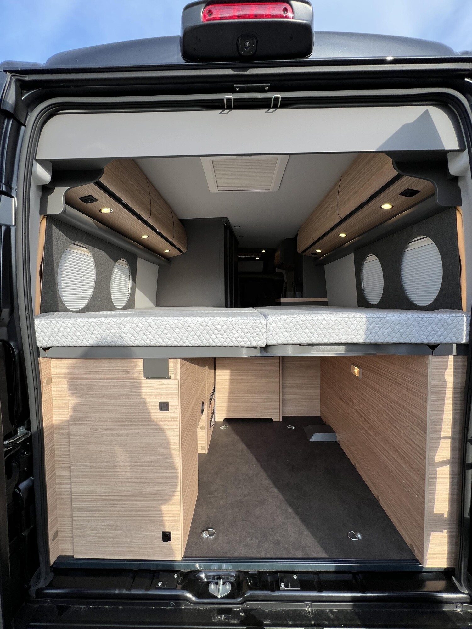 Malibu Van charming GT skyview 640 LE K – Bild 33