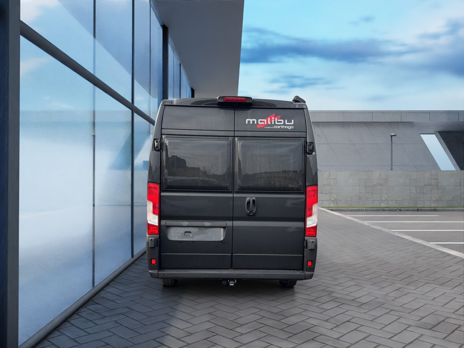 Malibu Van first class - two rooms 640 LE RB viele Pakete,Abverkauf – Bild 5
