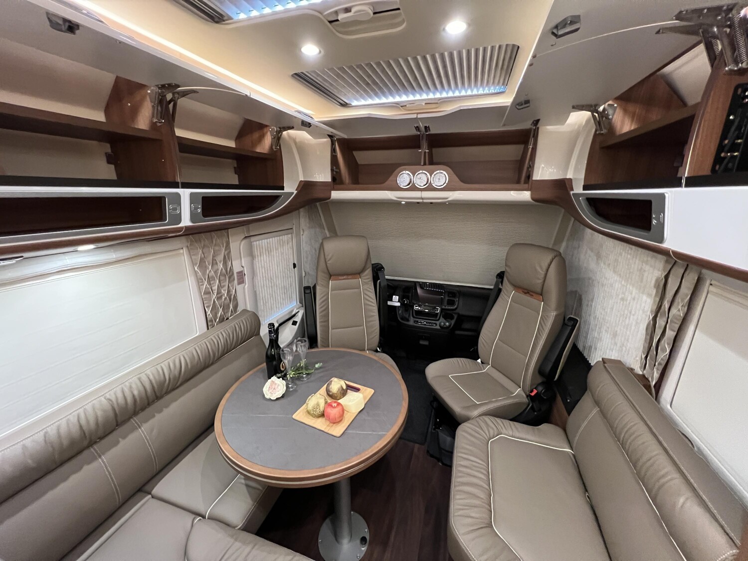 Carthago chic e-line I 50 LE – Bild 13