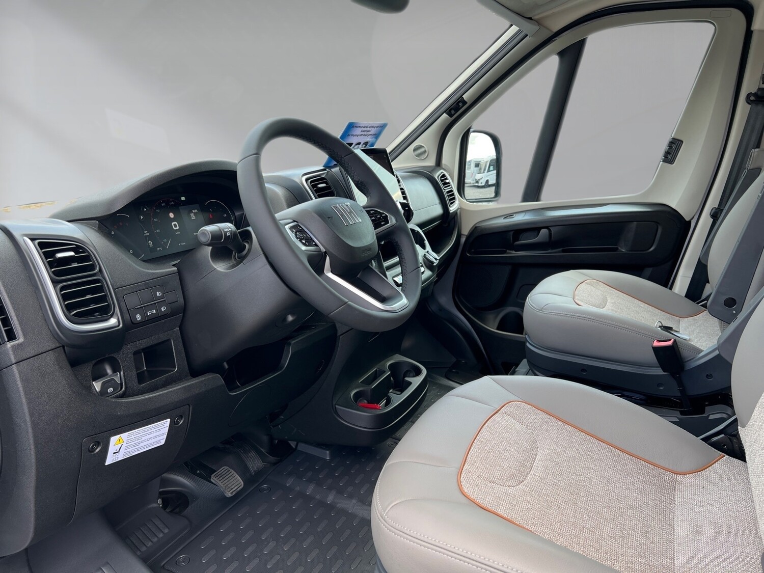 Malibu Van charming coupé 640 LE K – Bild 8