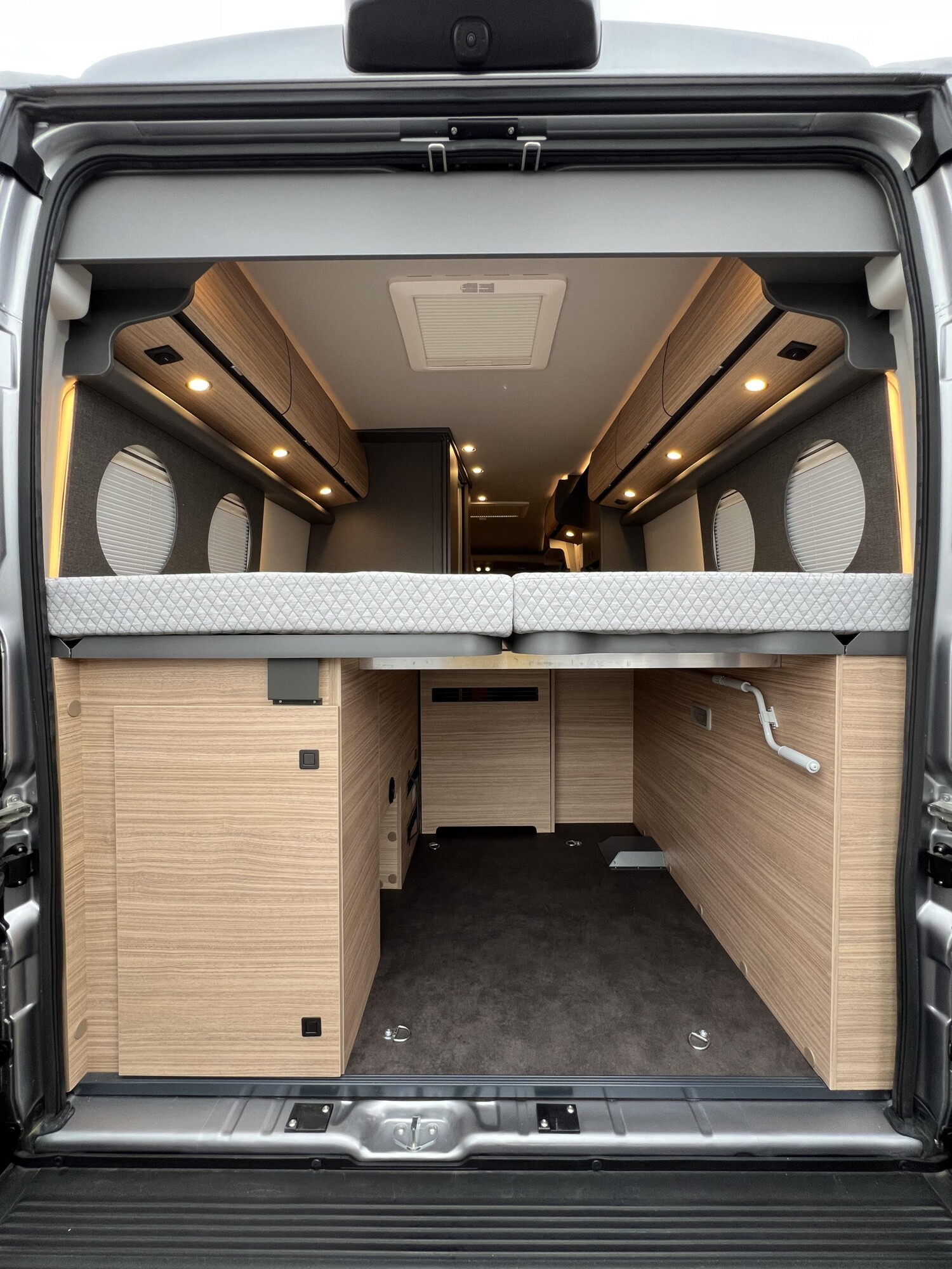 Malibu Van charming coupé 640 LE K – Bild 27