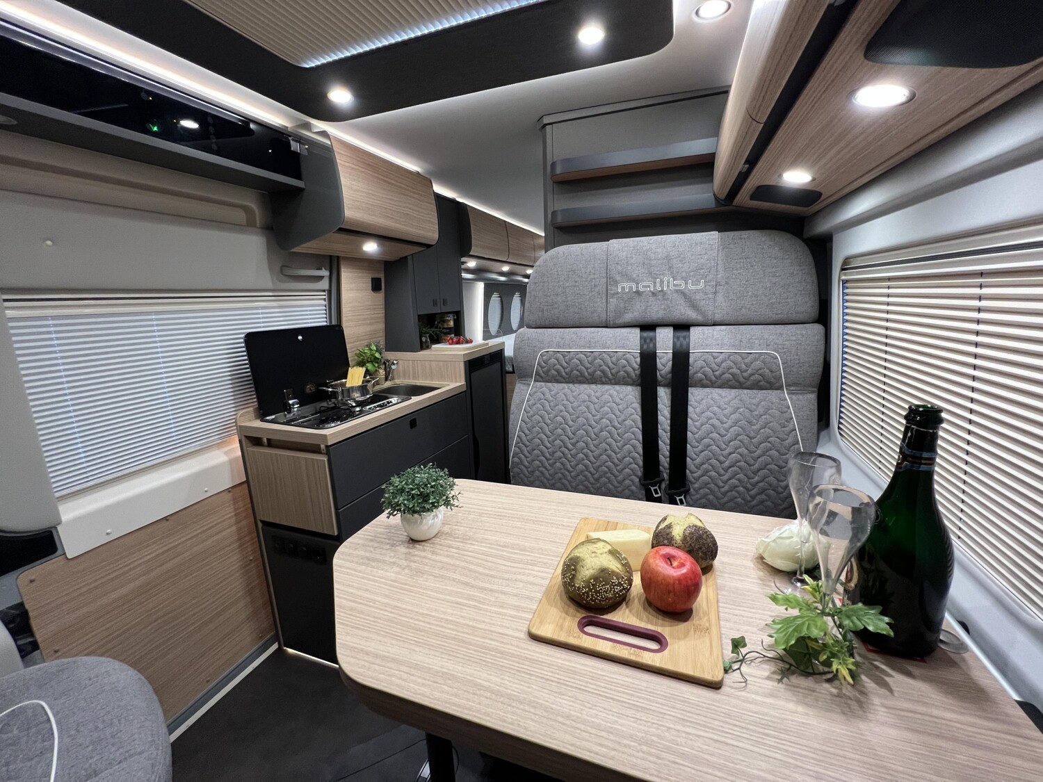 Malibu Van charming GT skyview 640 LE K – Bild 14