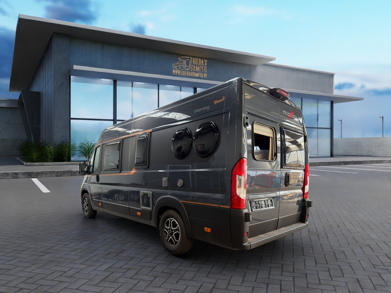 Malibu Van first class - two rooms 640 LE RB – Bild 4