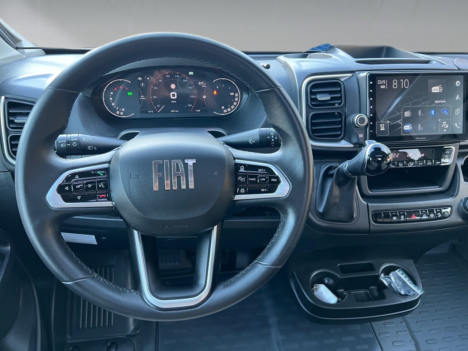 Malibu Van charming GT skyview 640 LE RB – Bild 7