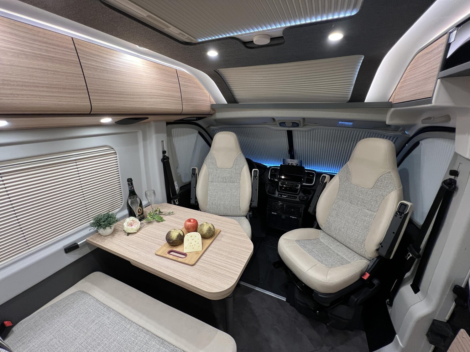 Malibu Van charming GT skyview 640 LE – Bild 12