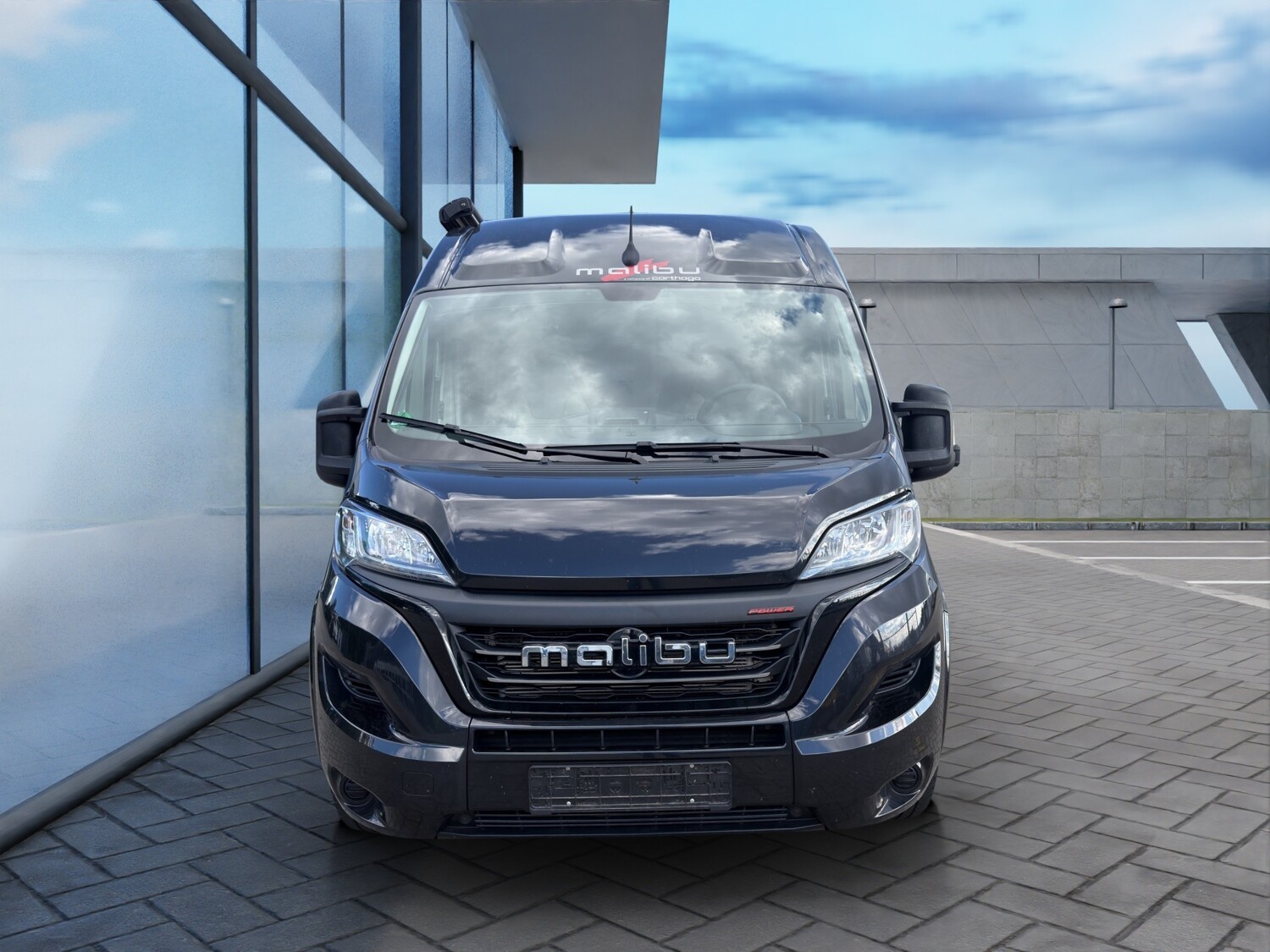 Malibu Van Coupe 640 – Außenansicht