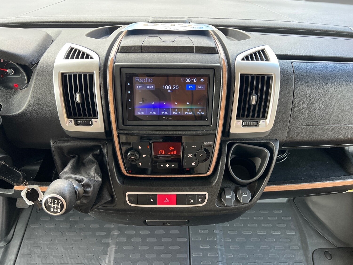 Carthago c-tourer I 143 LE – Bild 8