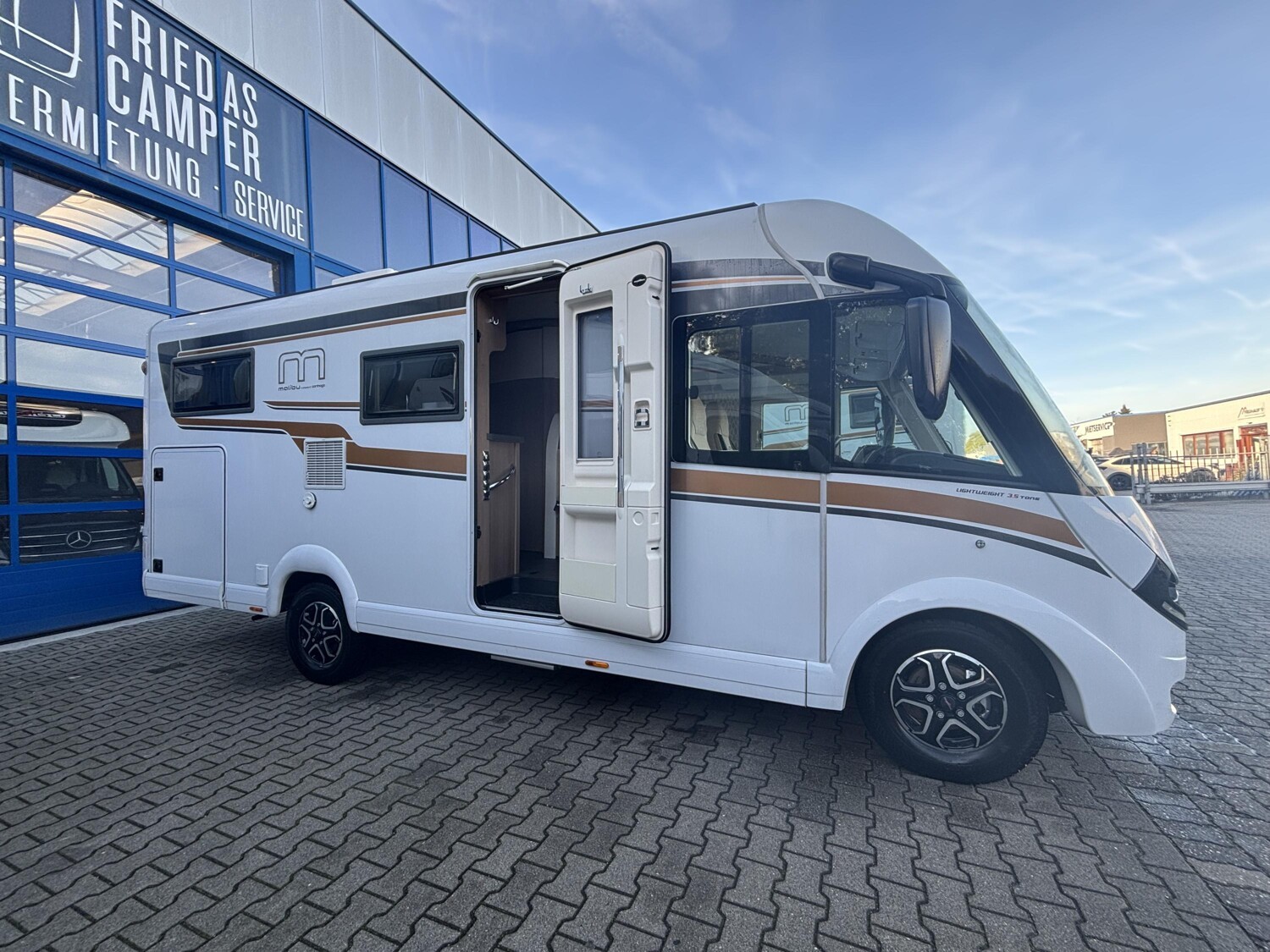 Malibu I 430 KB LE lightweight – Bild 5
