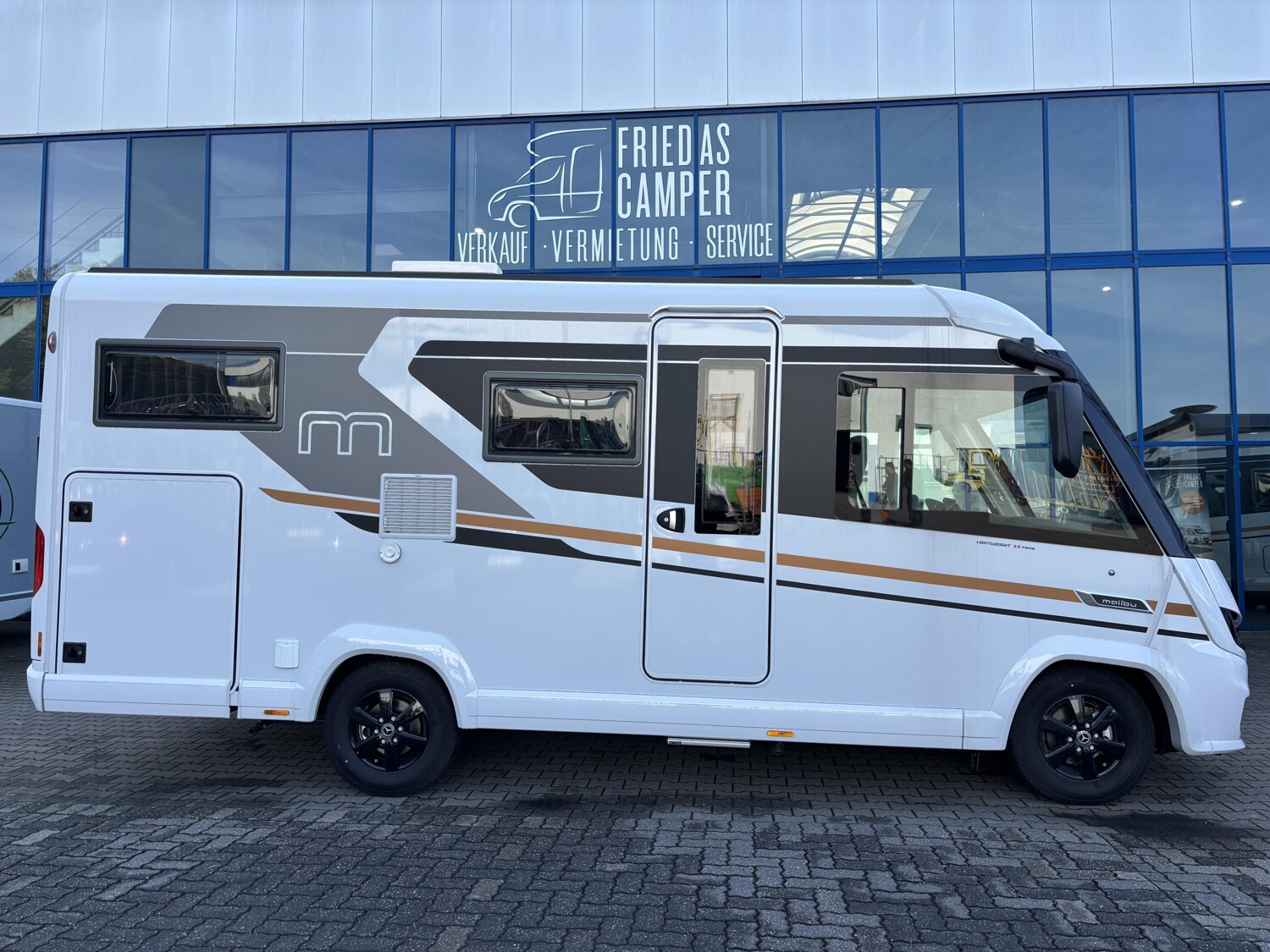 Malibu I 441 KB LE lightweight – Bild 1