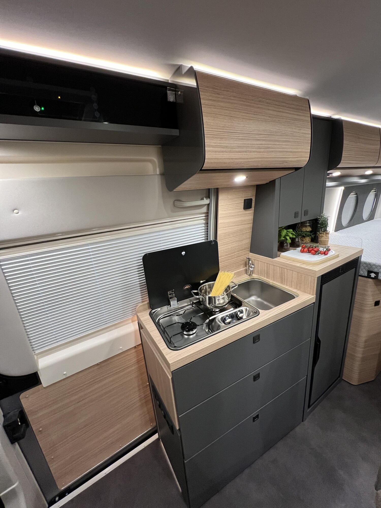 Malibu Van charming coupé 640 LE K – Bild 18