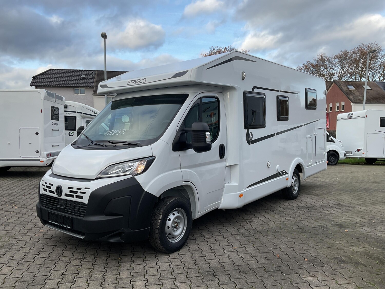 Etrusco T-Modell Base 6.9 SB inkl. Dachklimaanlage 2026 Bild 1