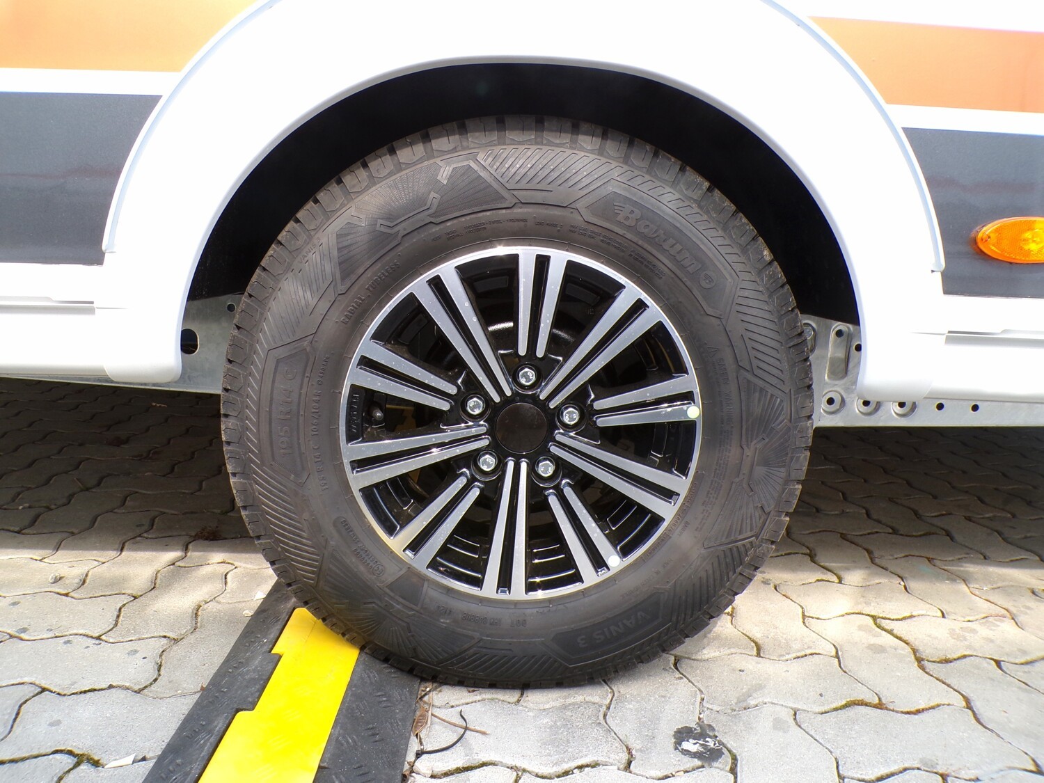Bürstner Averso 485 TS