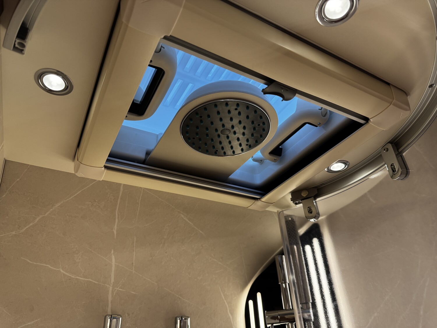 Carthago chic e-line I 50 LE DA – Bild 39