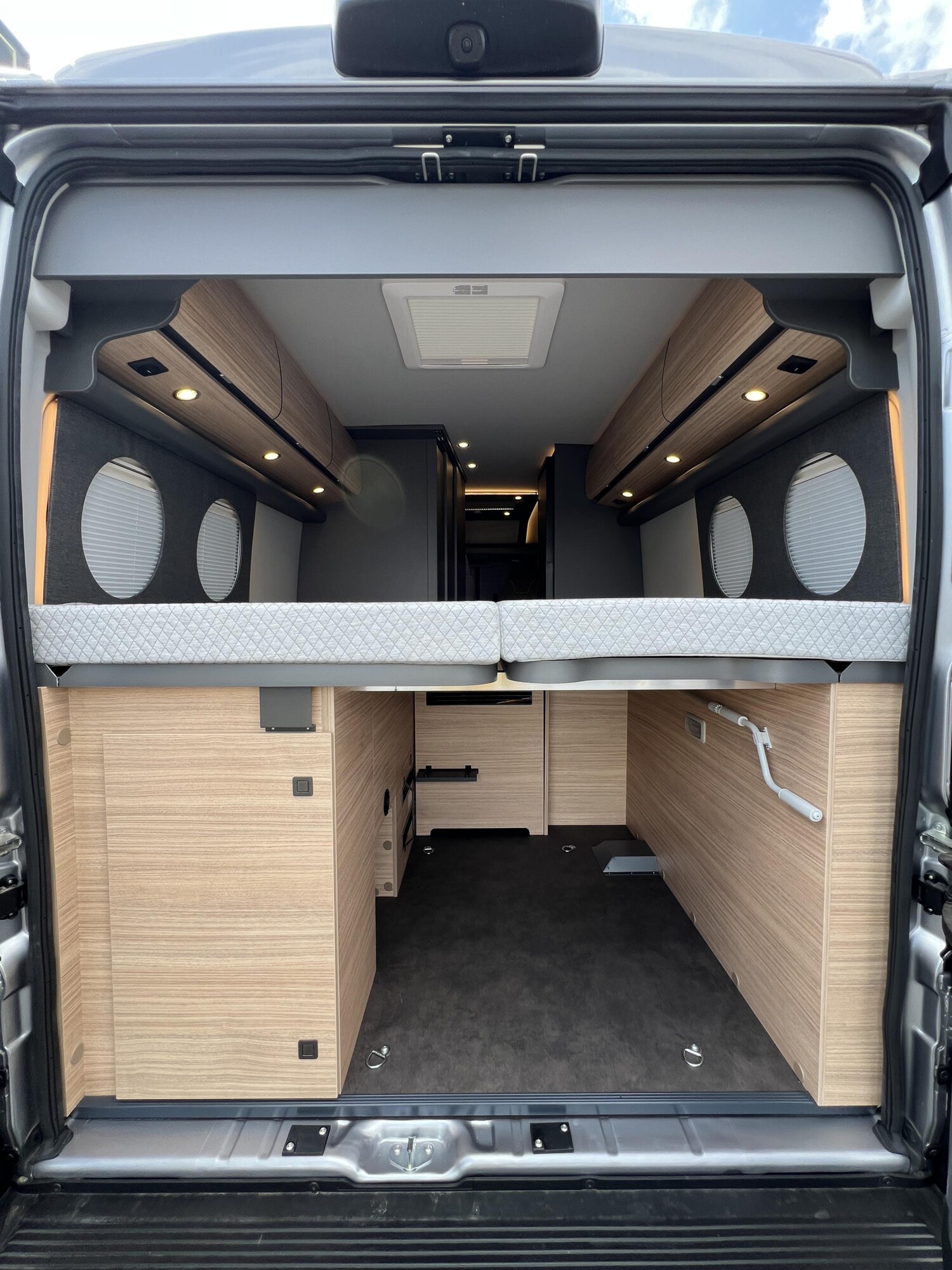 Malibu Van charming GT skyview 640 LE – Bild 28