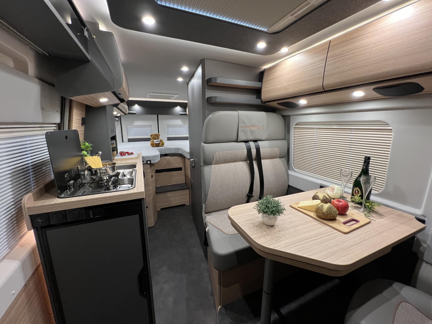 Malibu Van charming GT skyview 640 LE RB – Bild 15