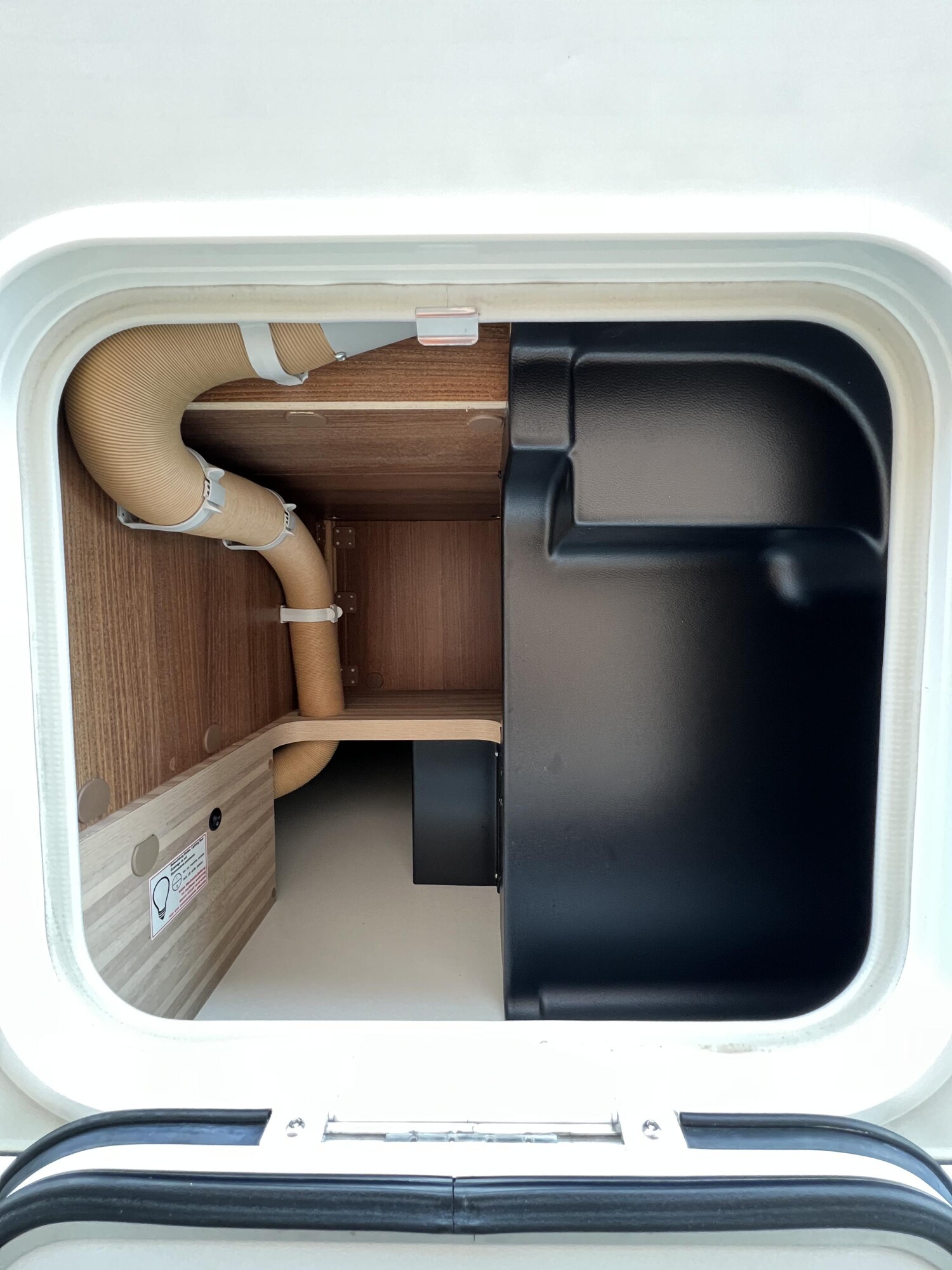 Carthago c-tourer I 143 LE – Bild 35