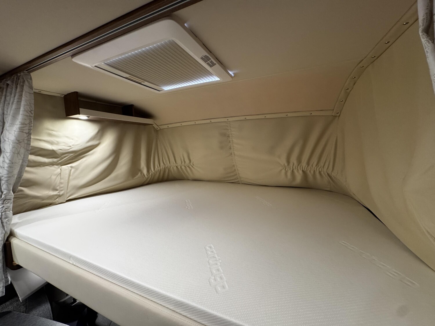 Carthago c-tourer superior I 145 RB LE – Bild 16