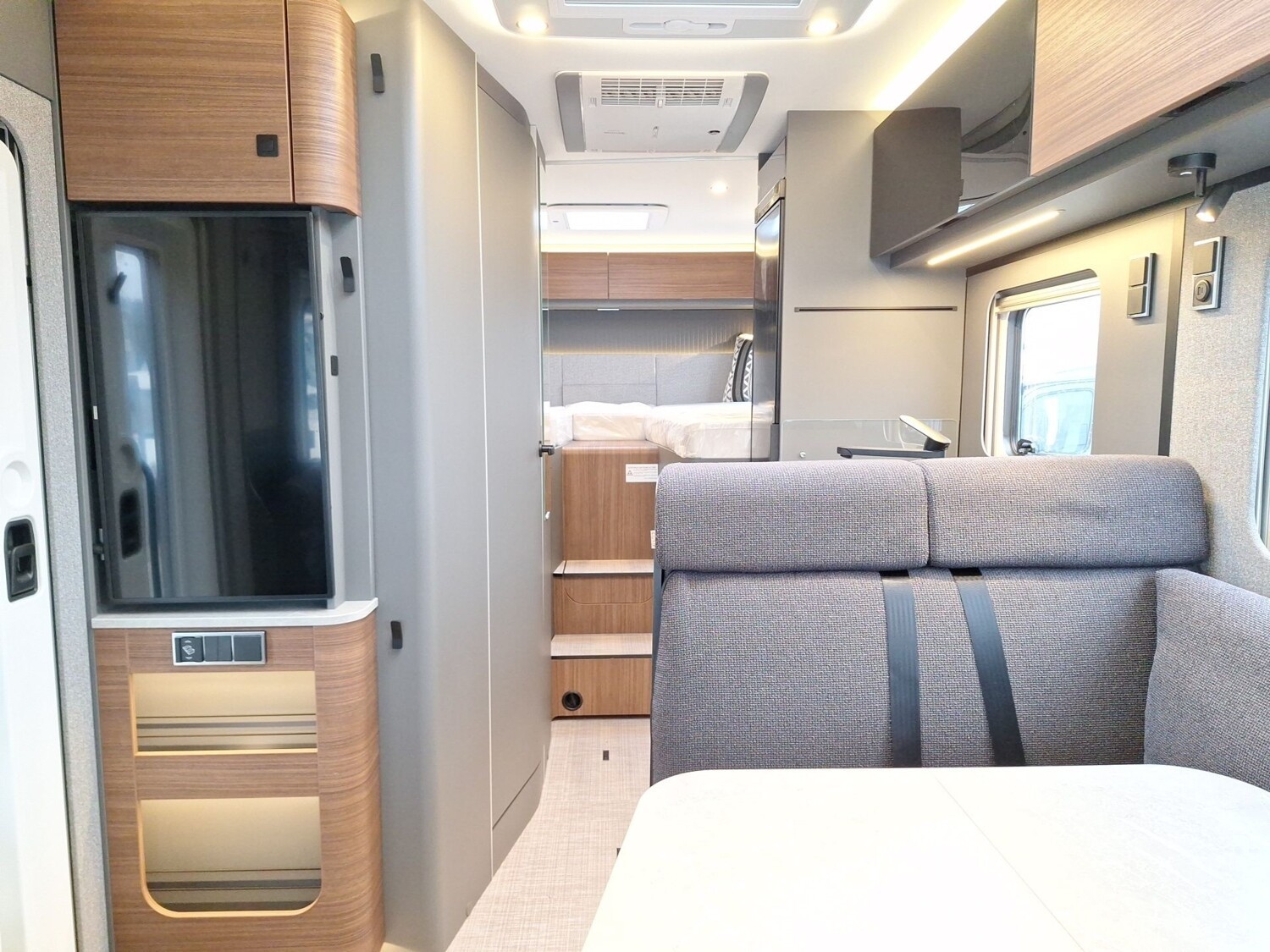 Hymer B-Klasse MC I WhiteLine 600