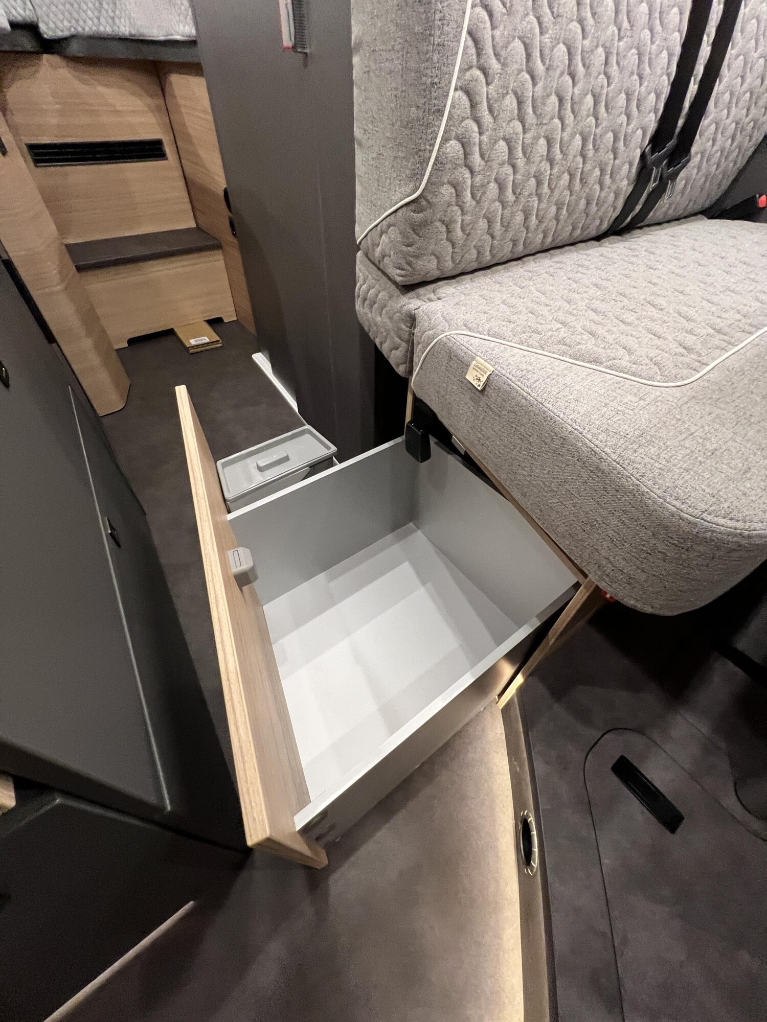 Malibu Van charming GT skyview 640 LE K – Bild 35