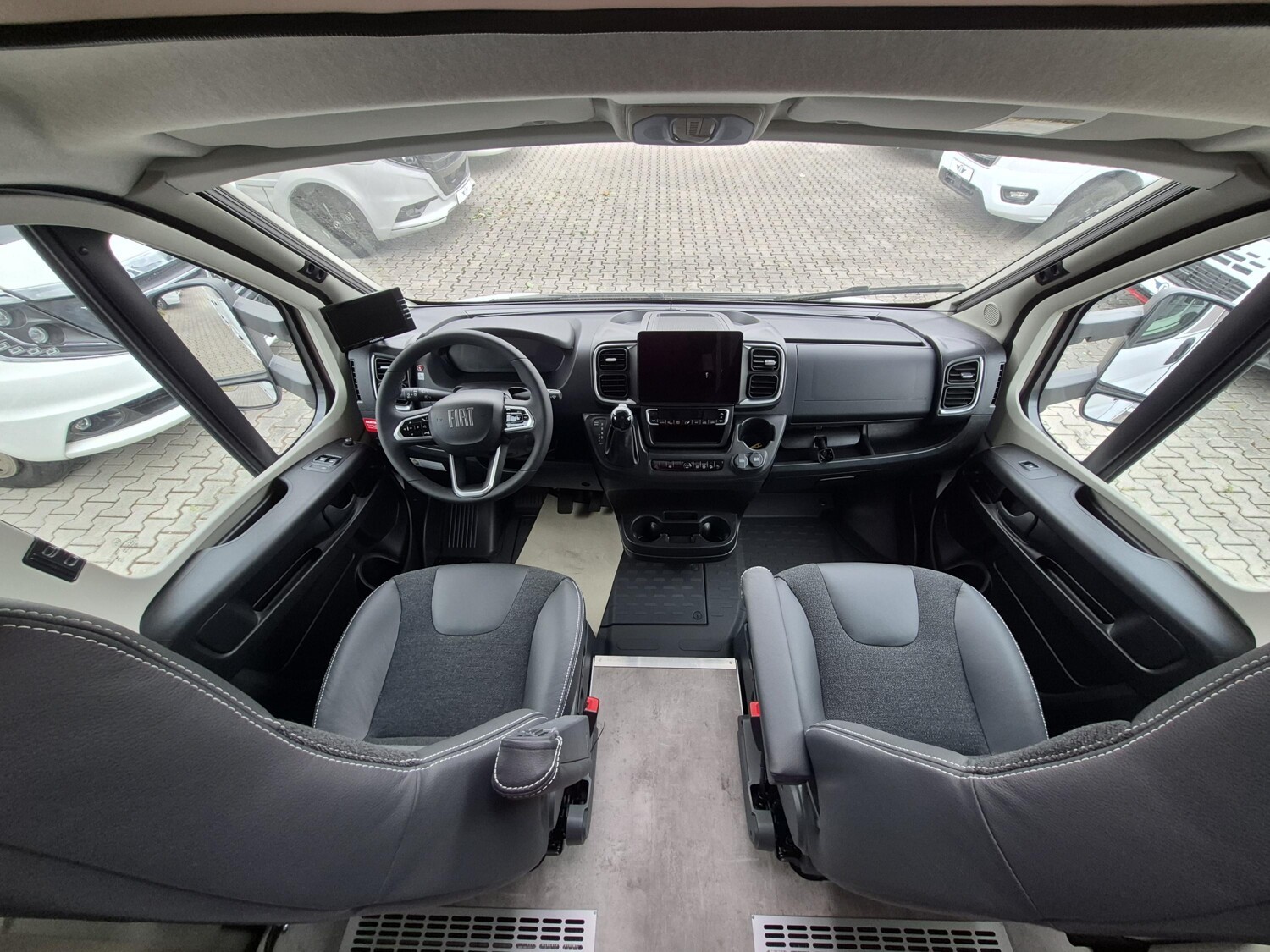 Frankia F-Line A 680 PLUS EDITION TOGETHER 4.5T