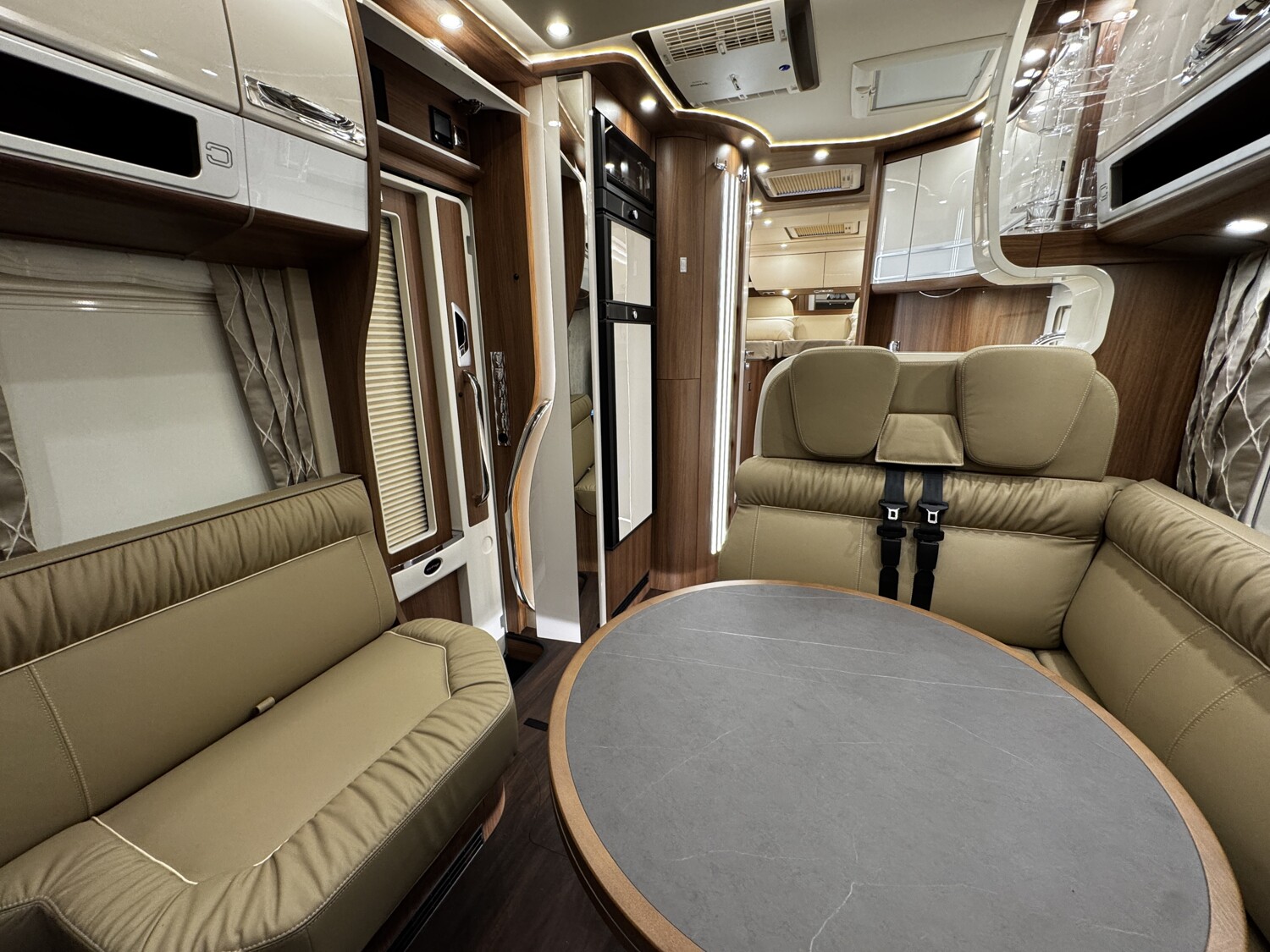 Carthago chic e-line I 50 LE DA – Bild 12