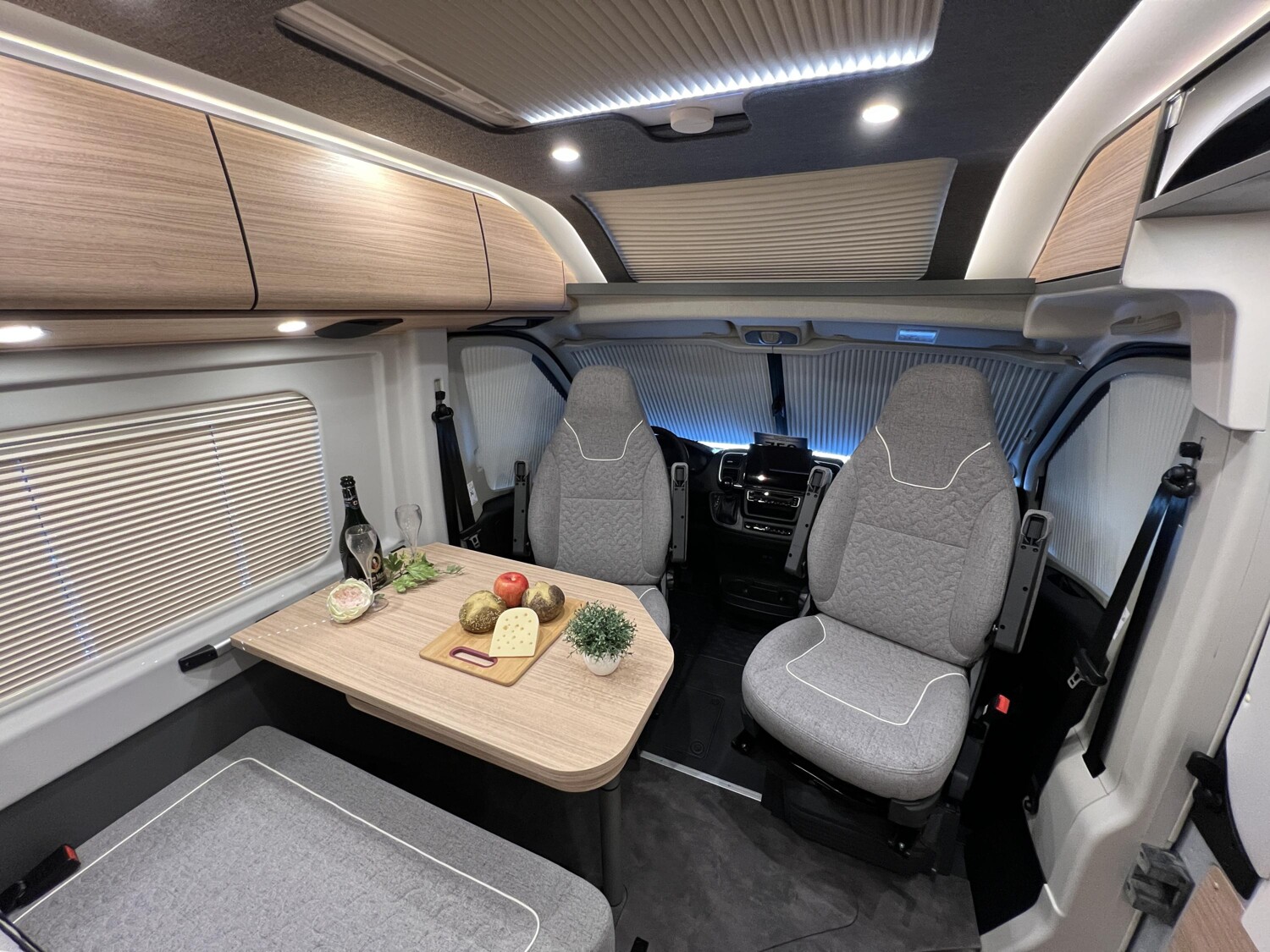 Malibu Van charming GT skyview 640 LE – Bild 12