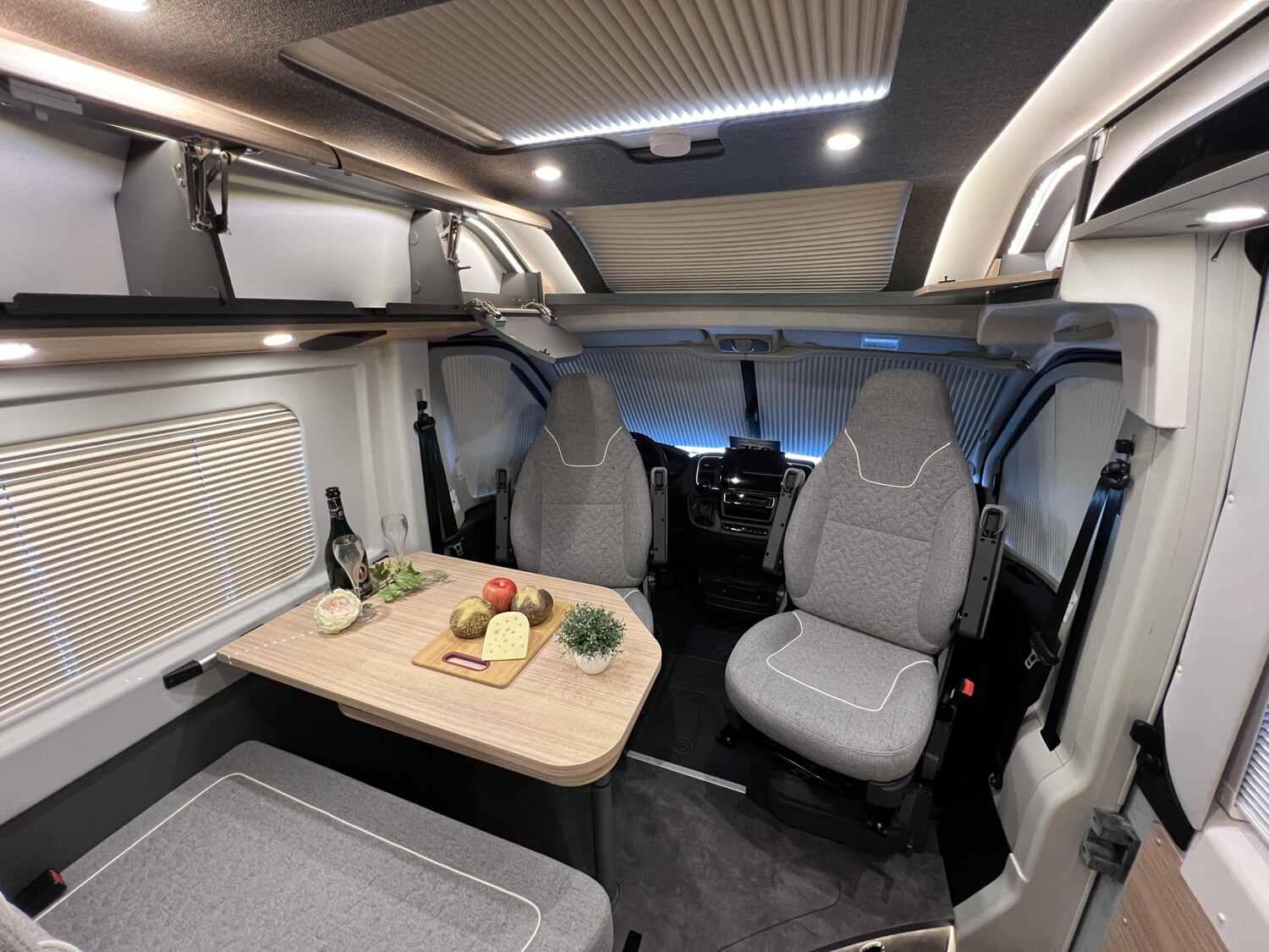 Malibu Van charming GT skyview 640 LE – Bild 13