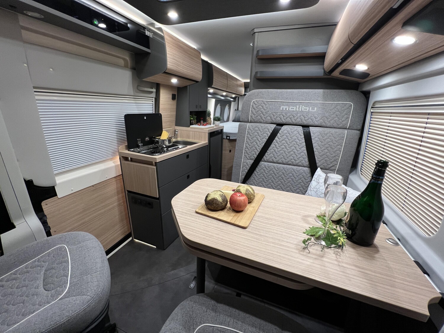 Malibu Van charming GT skyview 640 LE K – Bild 14