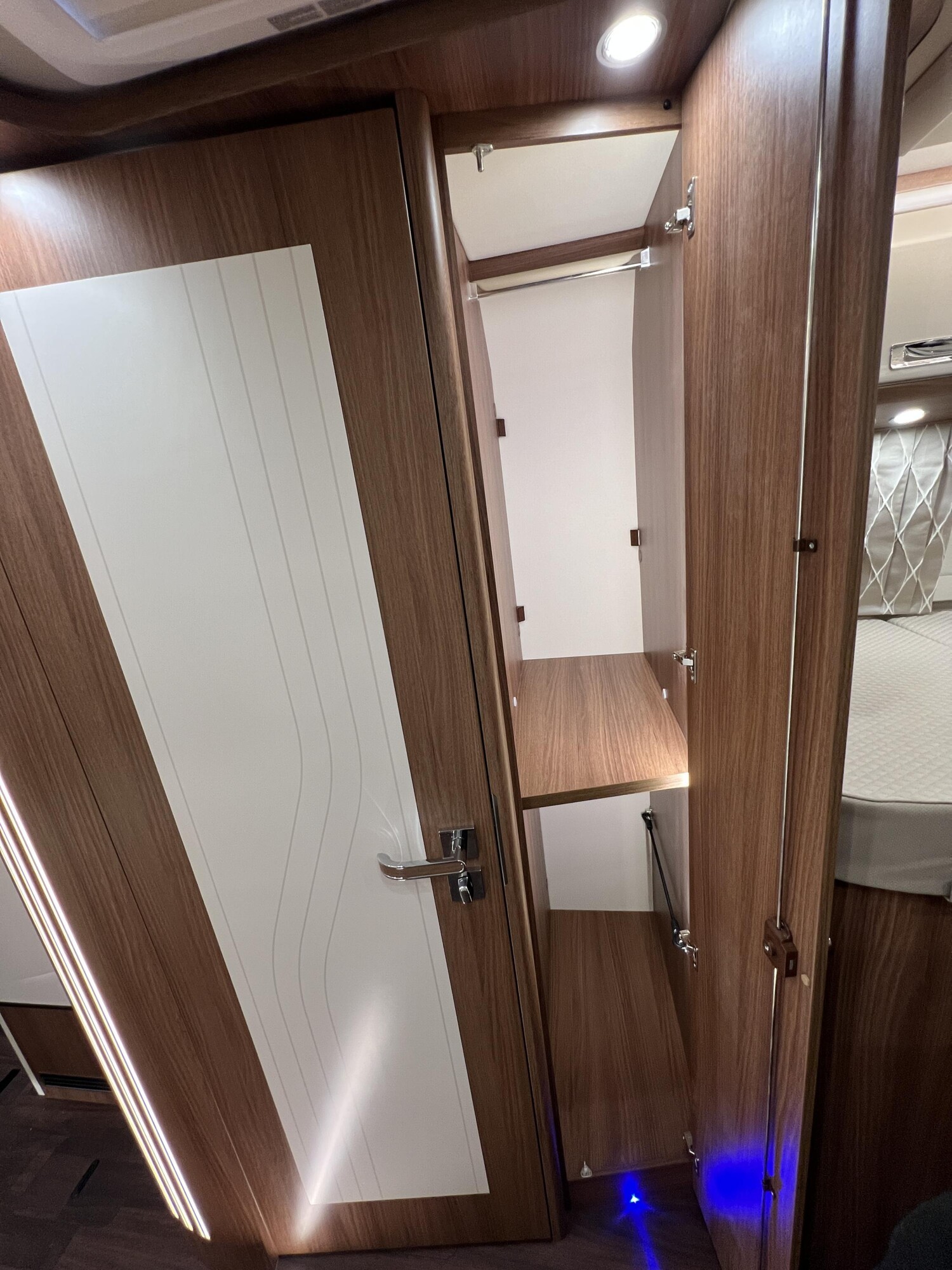 Carthago chic e-line I 50 LE – Bild 30
